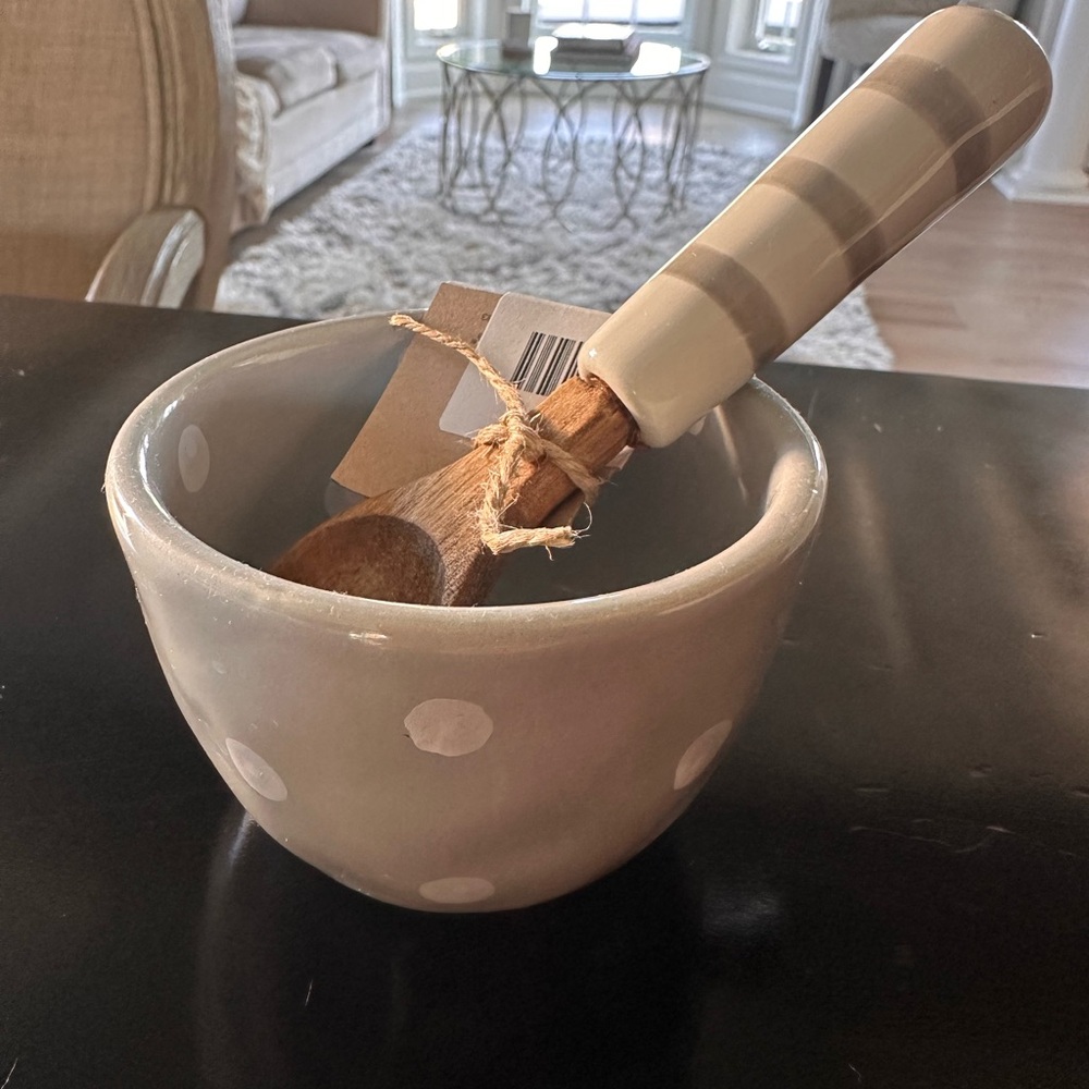 Mud Pie Gray and White Bowl with Wooden Spoon - Picture 4 of 4